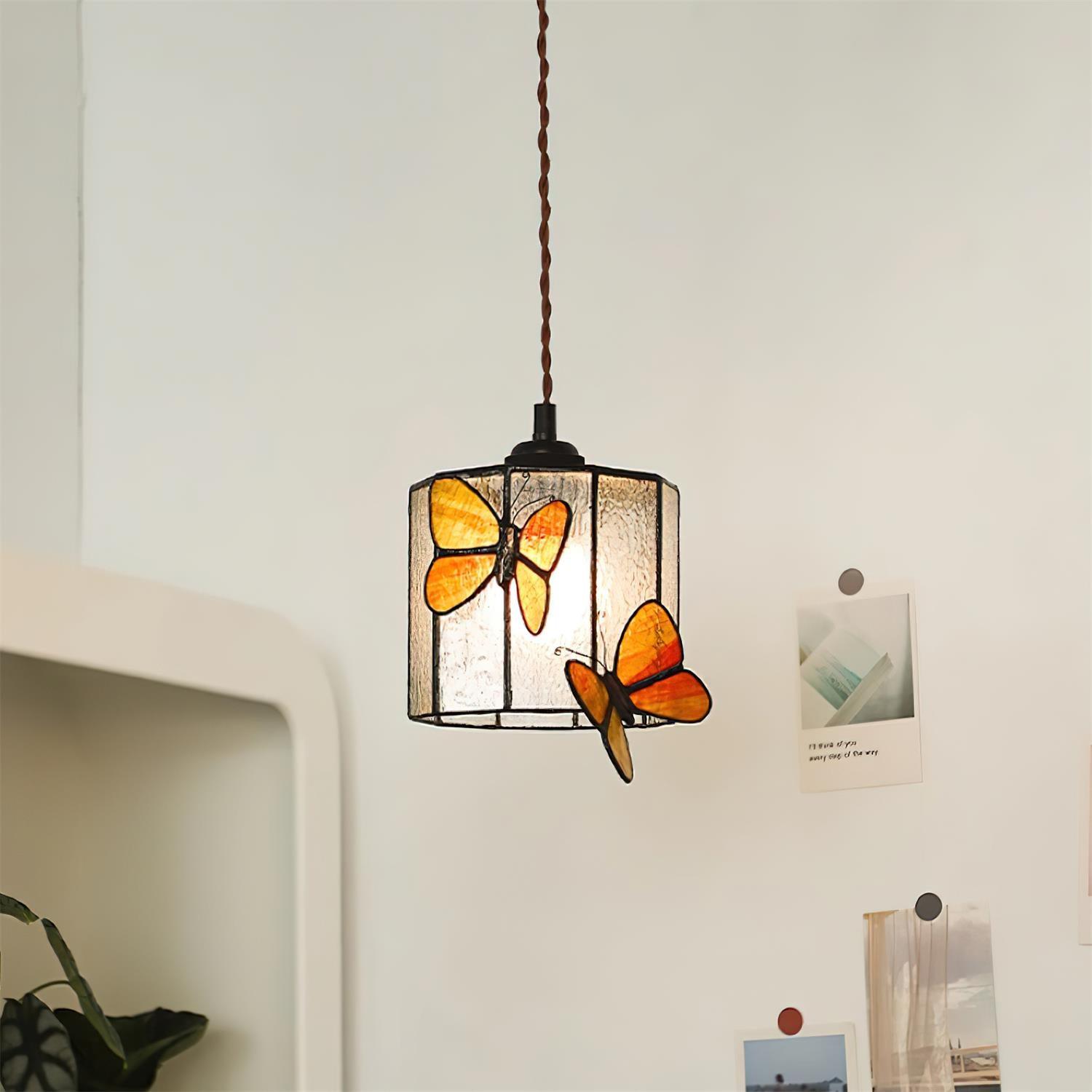 Briandy Tiffany Lighting Series: A Fusion of Art and Function - Docos
