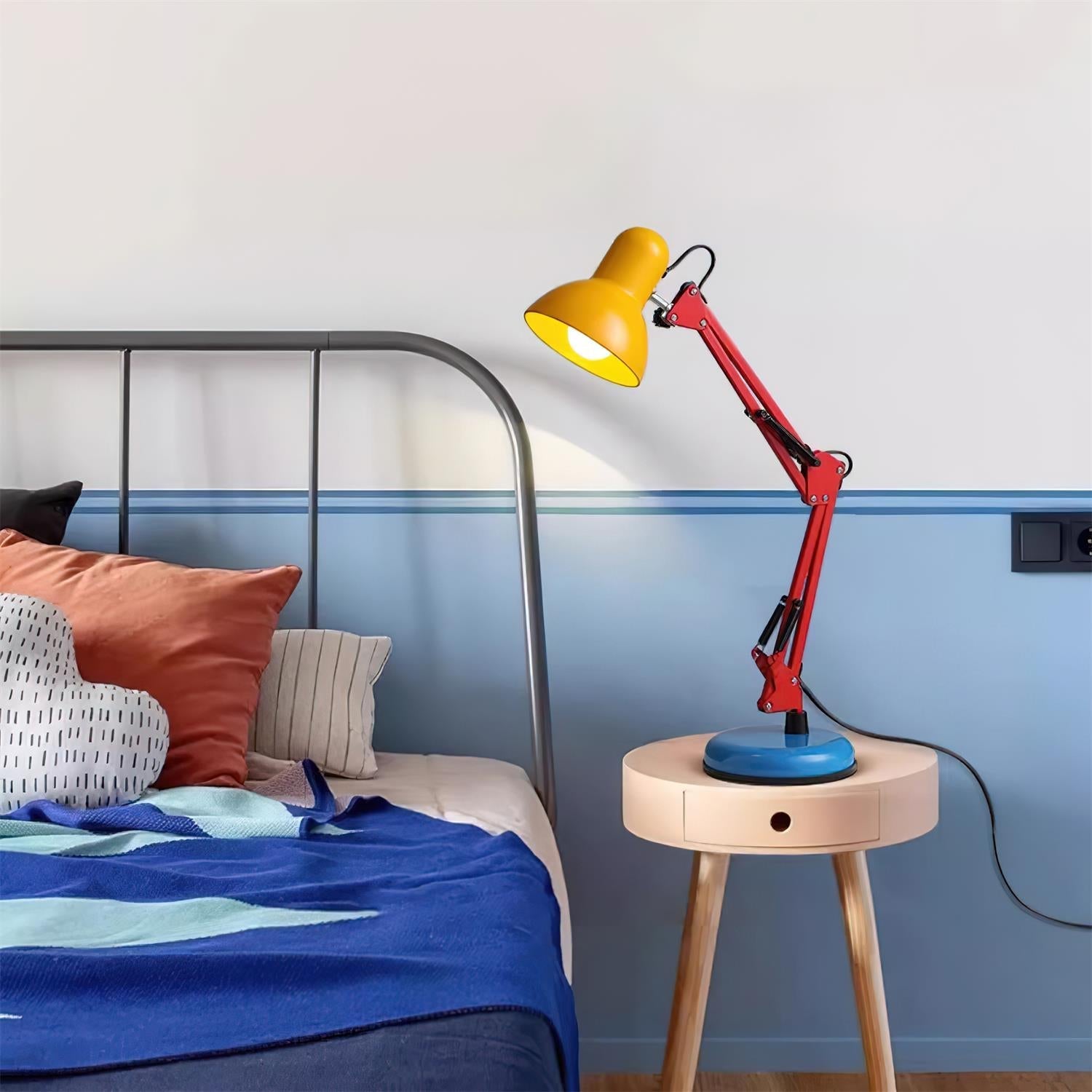 The Trending Memphis Series: Table Lamps vs. Floor Lamps – Which One Do You Prefer?