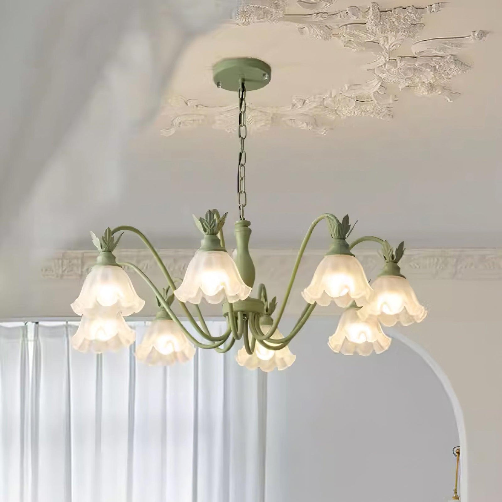 Top 6 Chandeliers from Docos to Brighten Your Christmas Decor - Docos