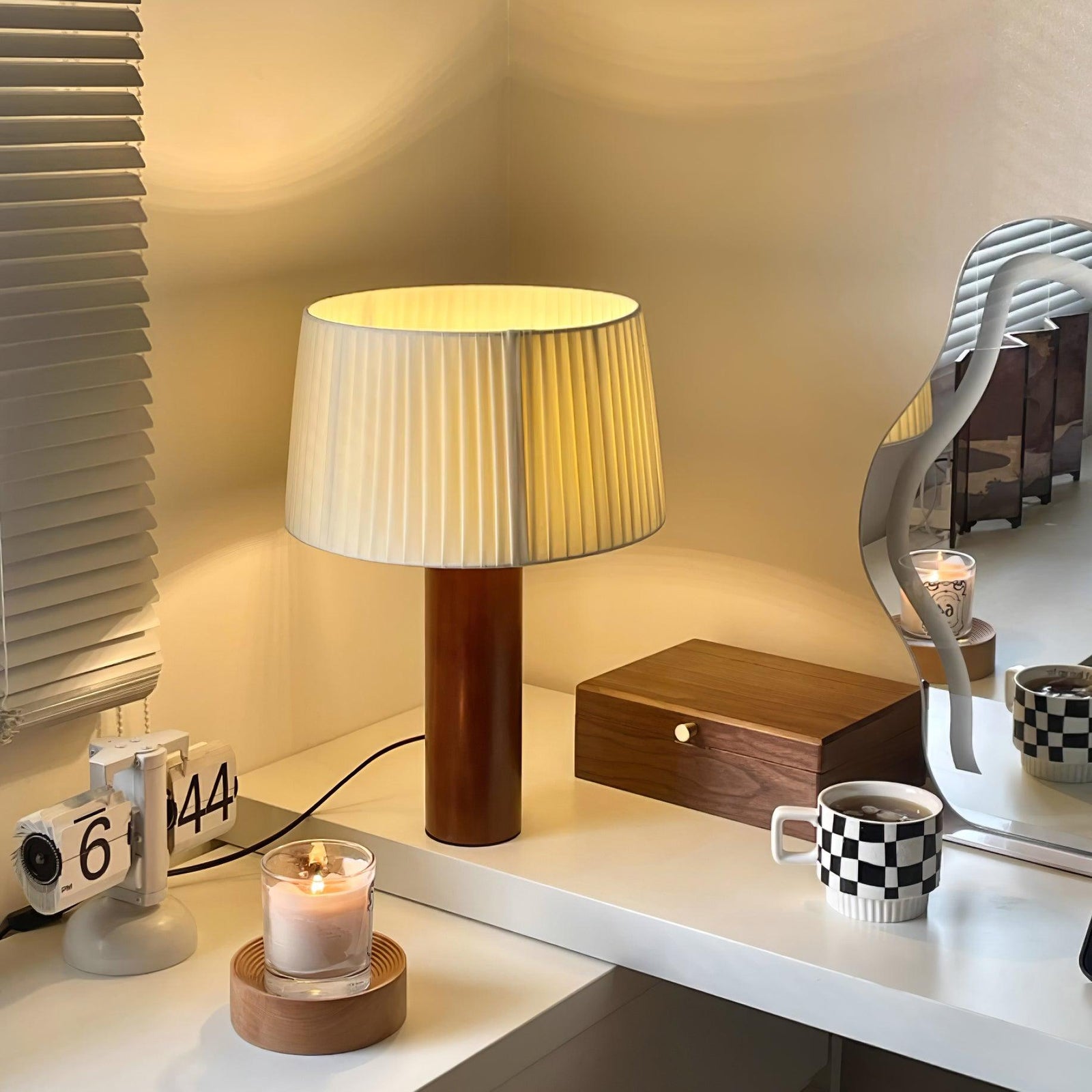 5 Beautiful and Practical Wooden Lamps: Illuminate Your Home with Elegance - Docos