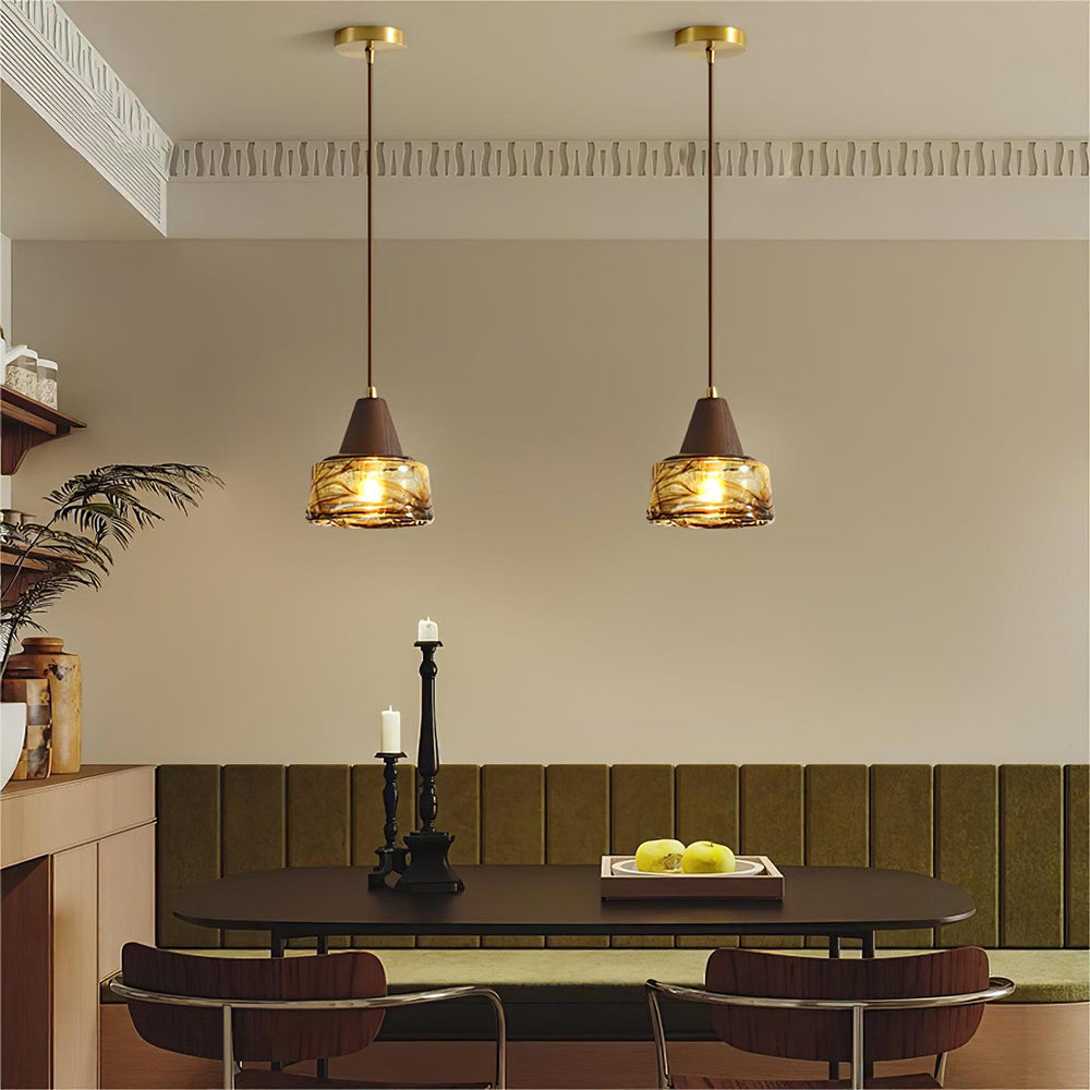 Golden Nostalgia:9 Amber Glass Lights That Bring Vintage Charm Home