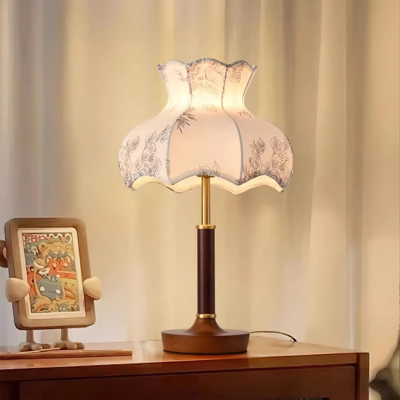 Bloom in Light: 5 Floral-Inspired Lamps to Brighten Your Home