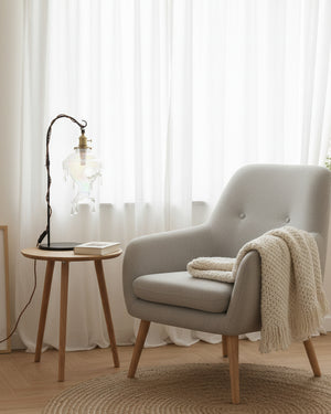 مصباح طاولة على شكل قطرة الماء