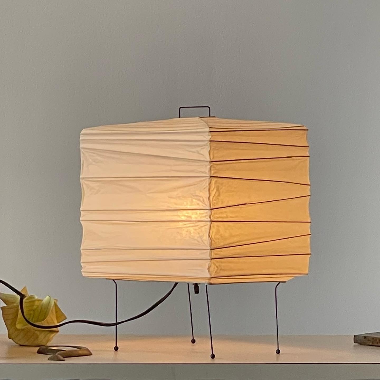 Akari 3X Table Lamp - Docos