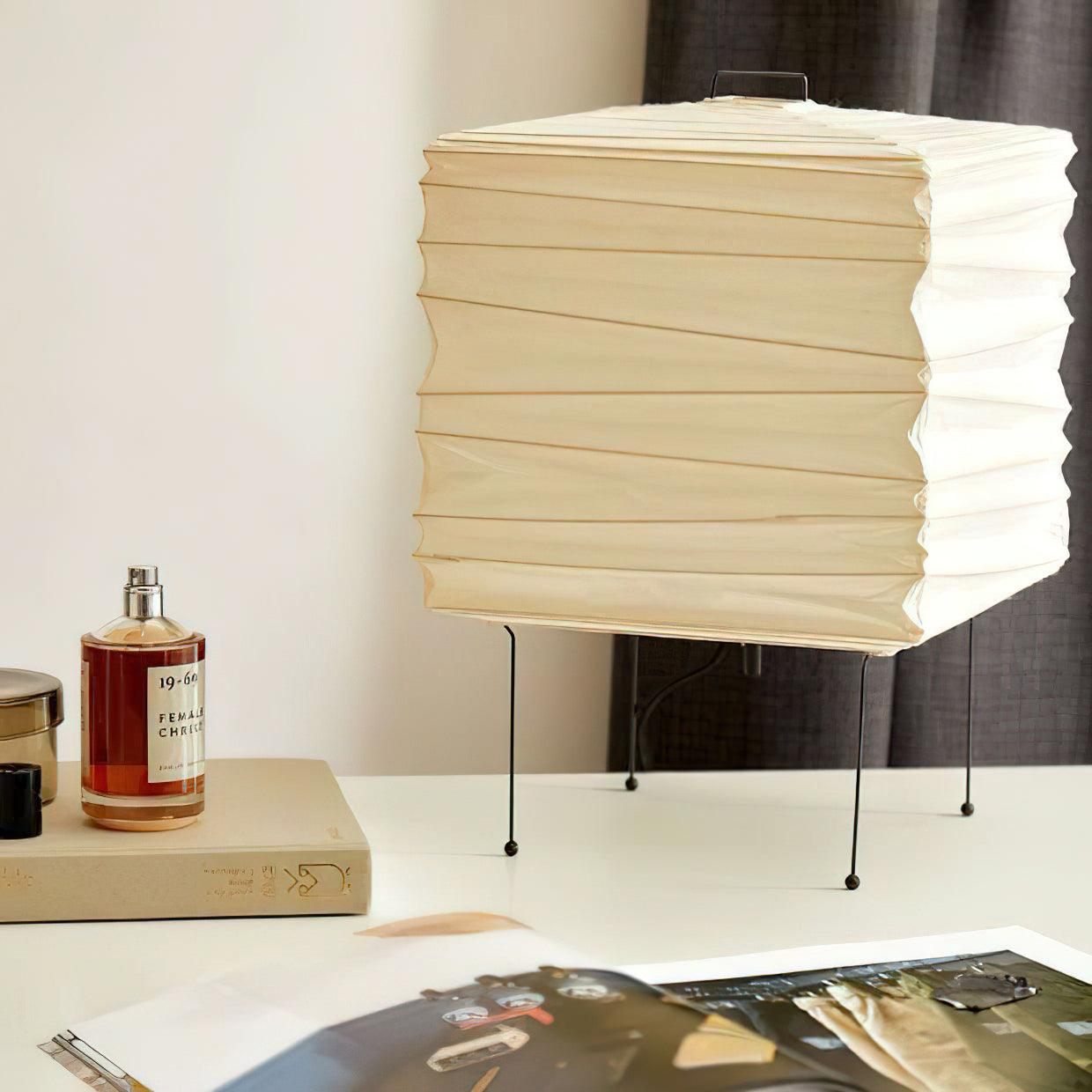 Akari 3X Table Lamp - Docos