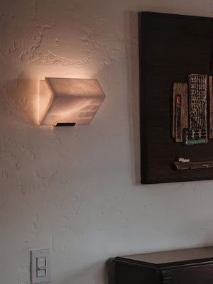 Alabaster Staircase Plug-in Wall Lamp