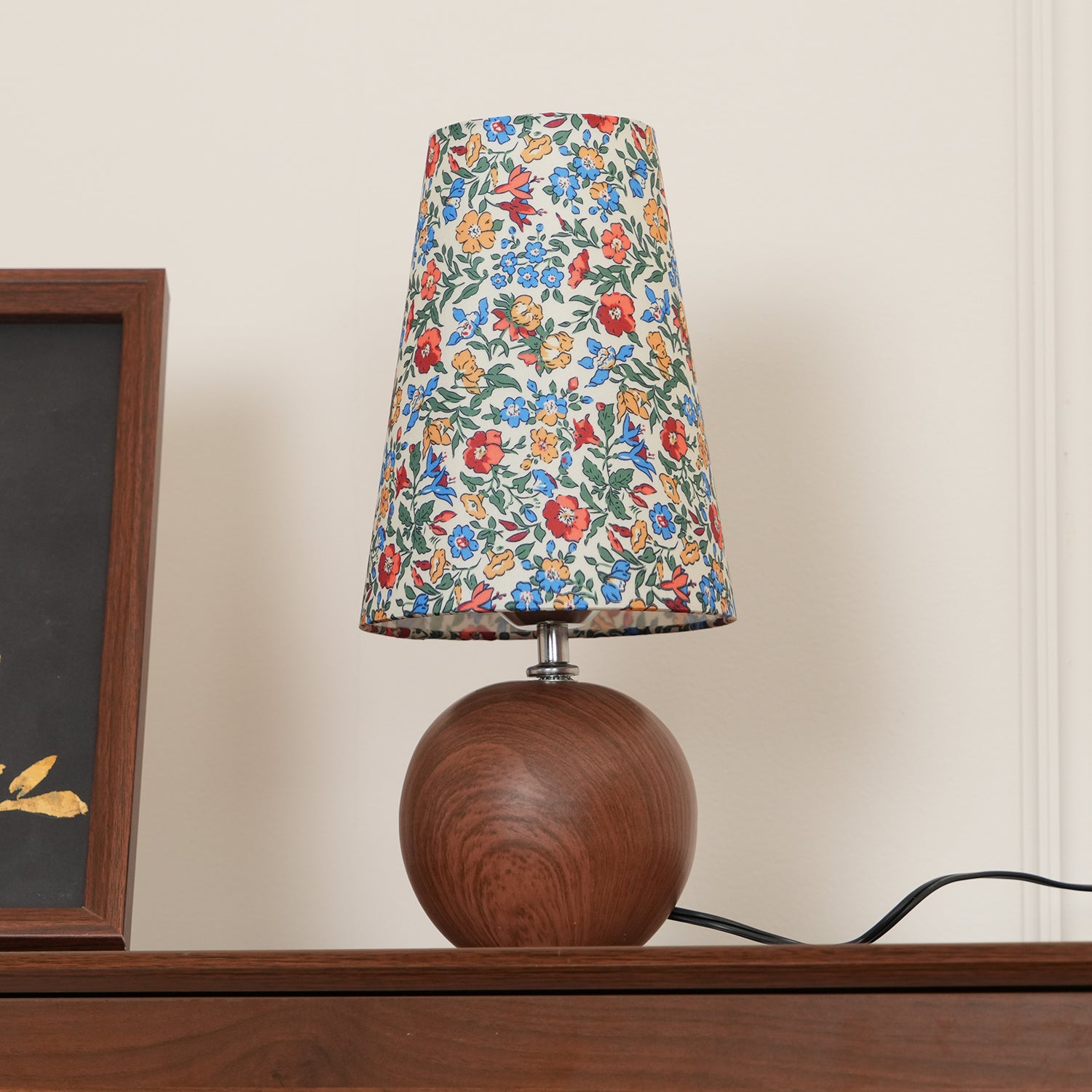 Anna Floral Table Lamp