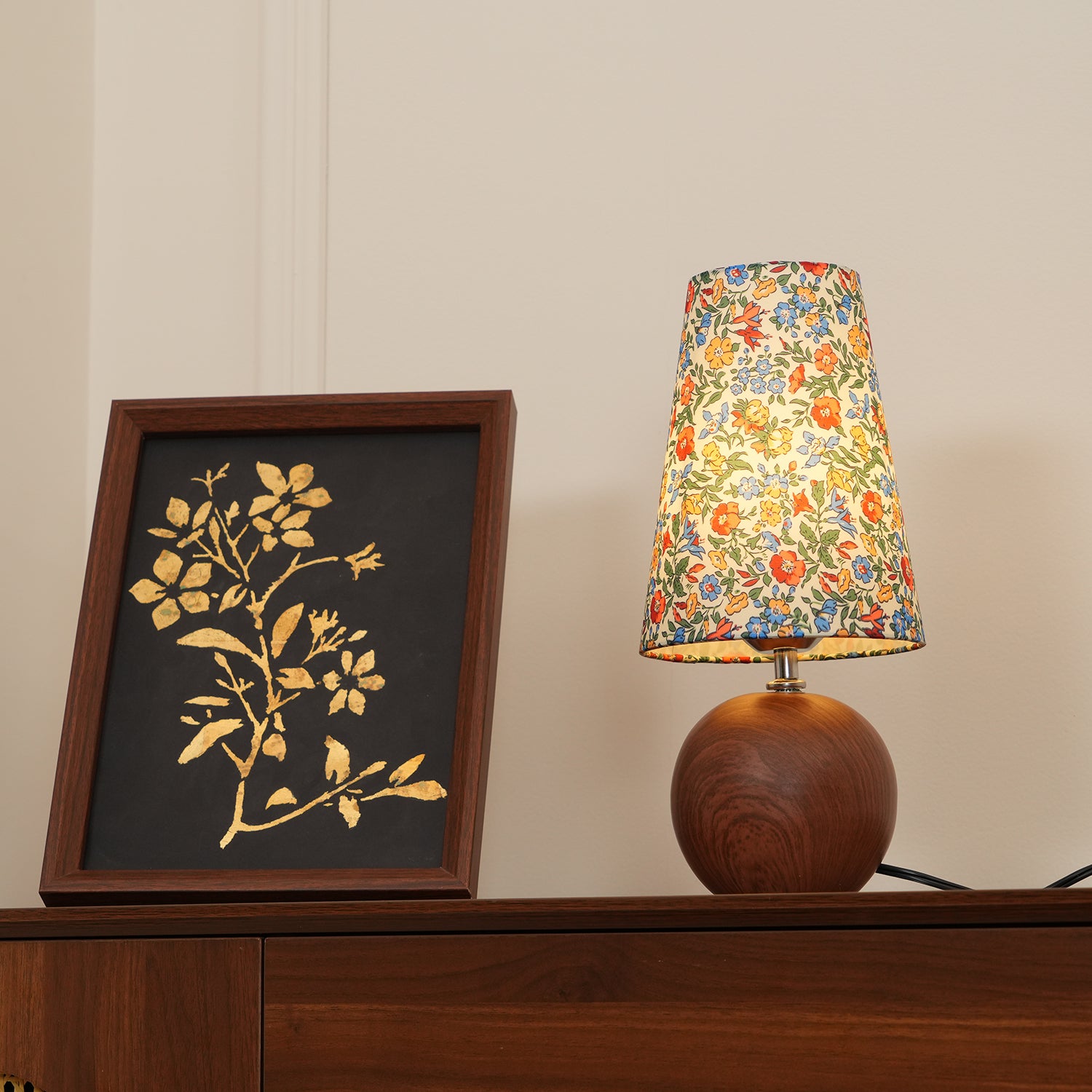 Anna Floral Table Lamp