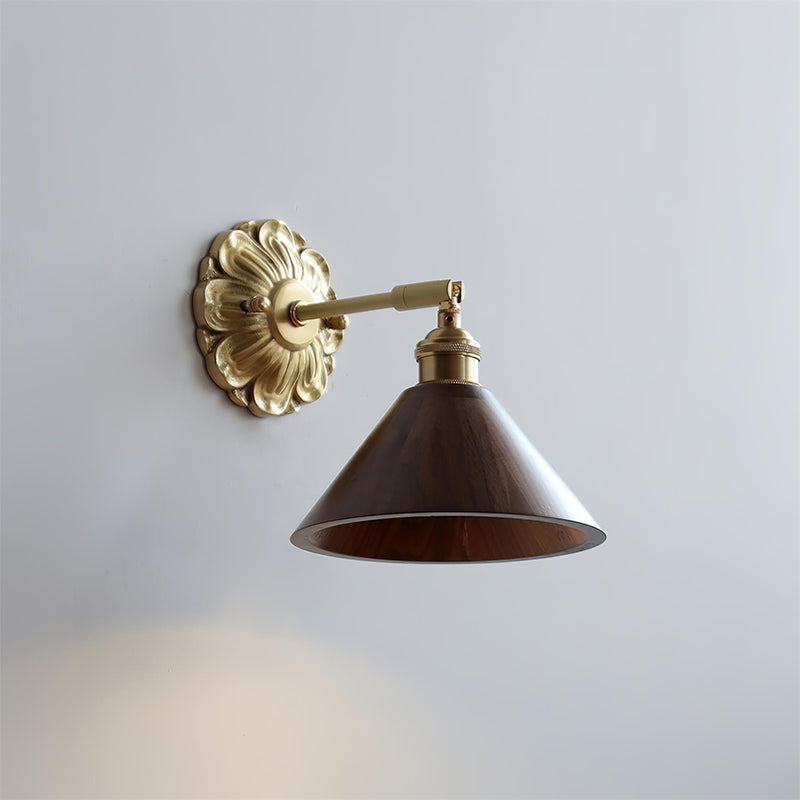 Anthemion Wall Lamp – detail 22