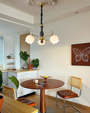 Antonia Chandelier