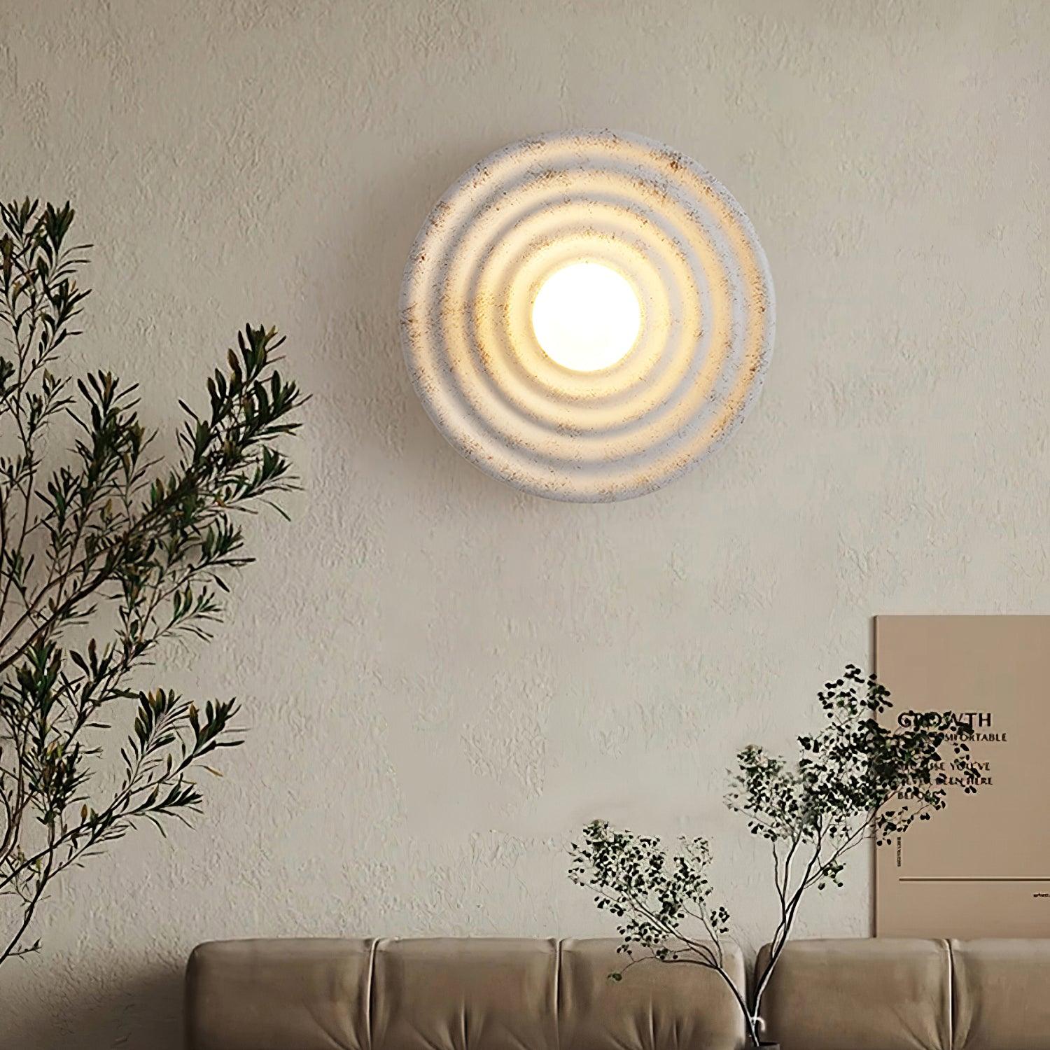 Aura Wall Lamp