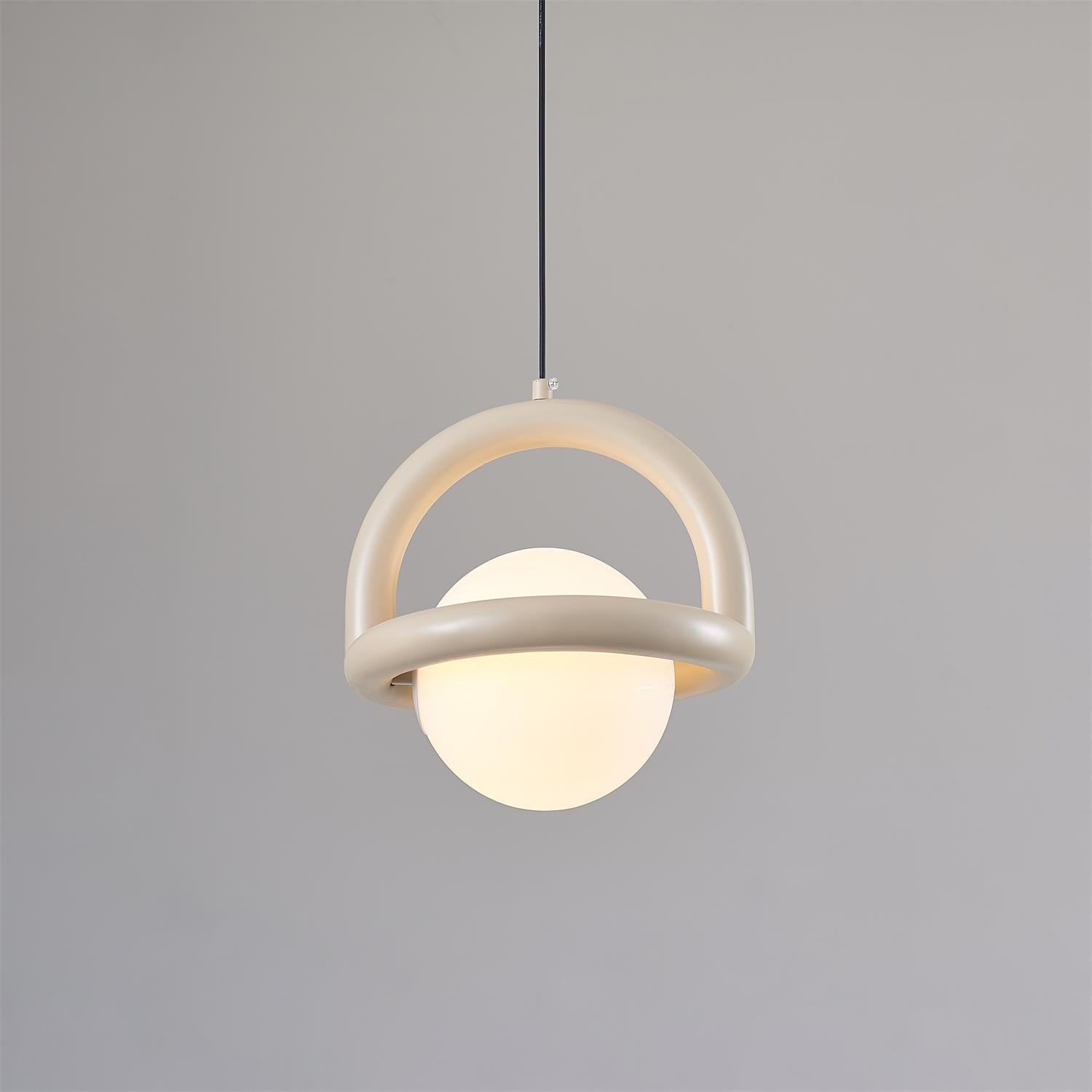 Balloon Pendant Lamp 9″