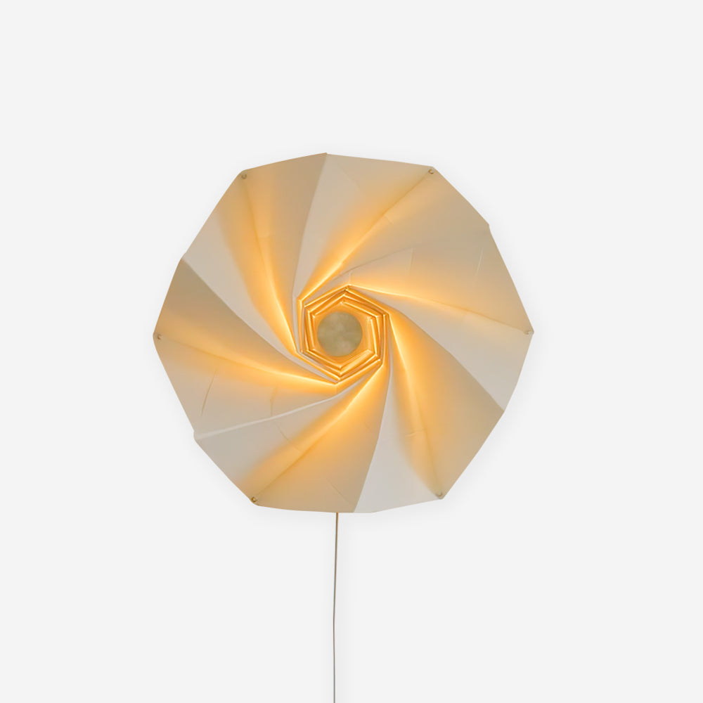 Bloom Wall Lamp