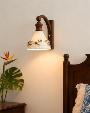 Bloomset Wall Lamp