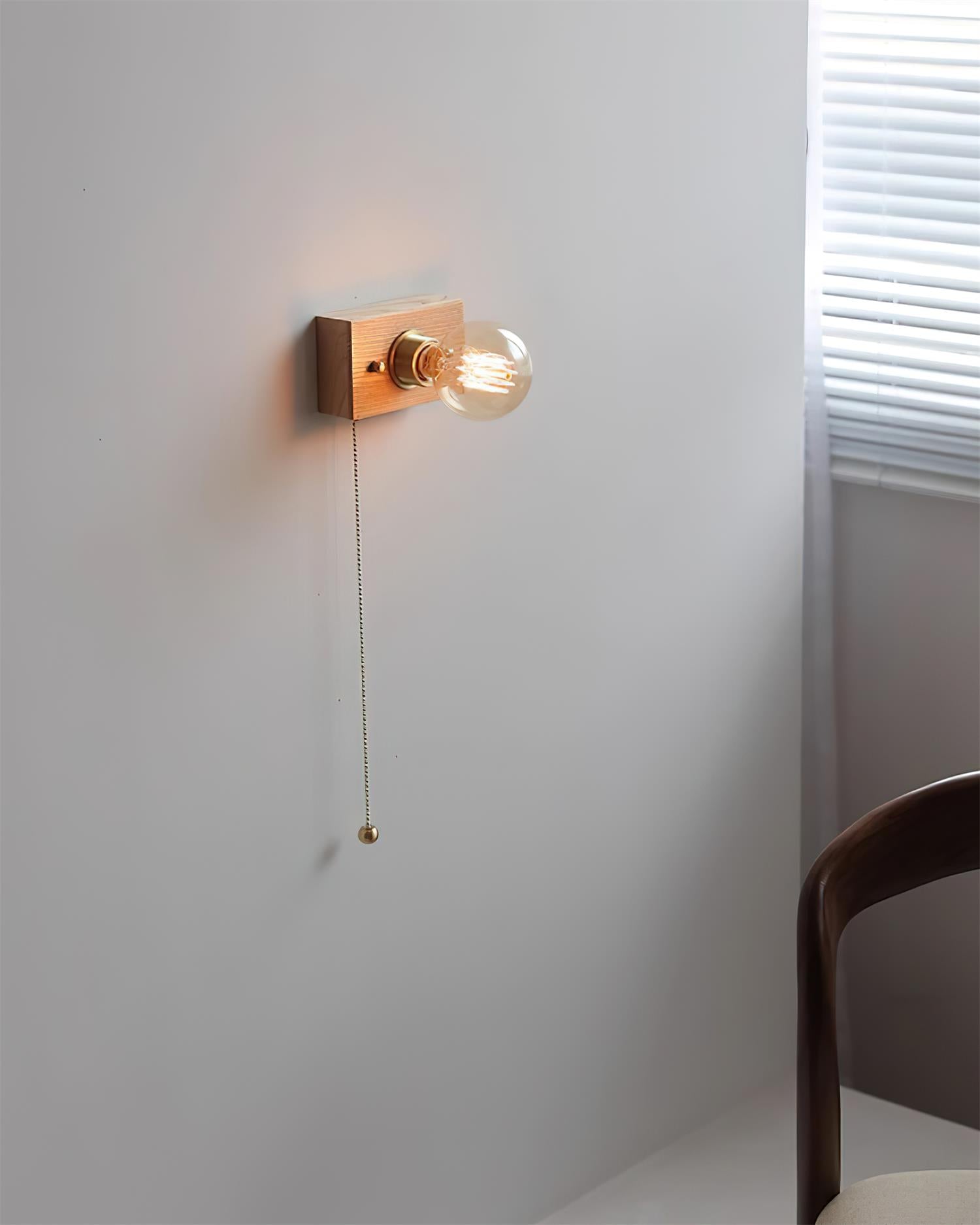 Bois Wall Lamp