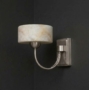 Brenvale vägglampa
