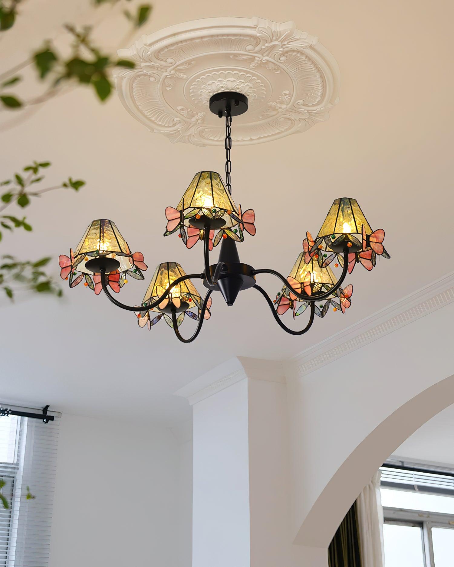 Briandy Tiffany Chandelier - Docos