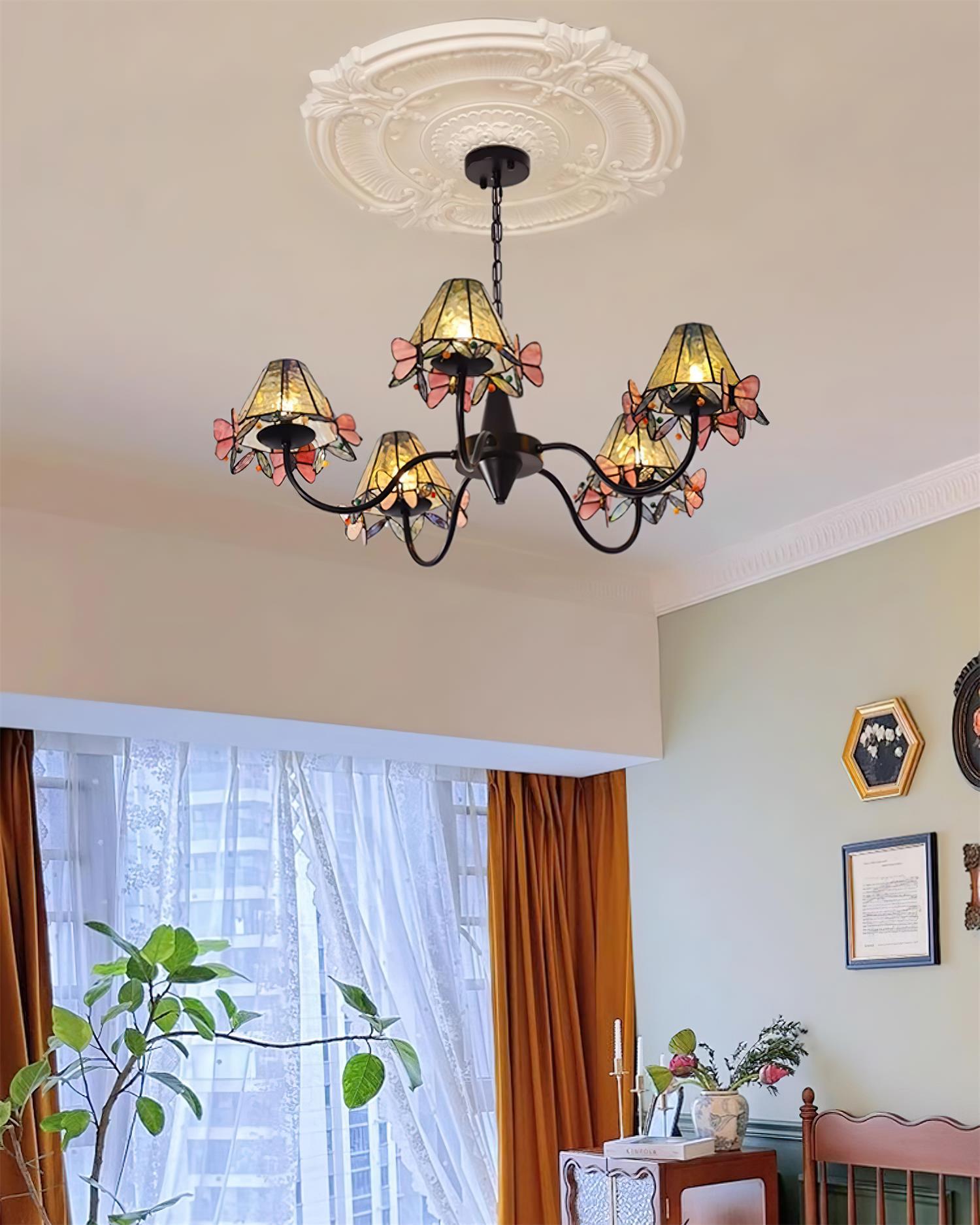 Briandy Tiffany Chandelier - Docos