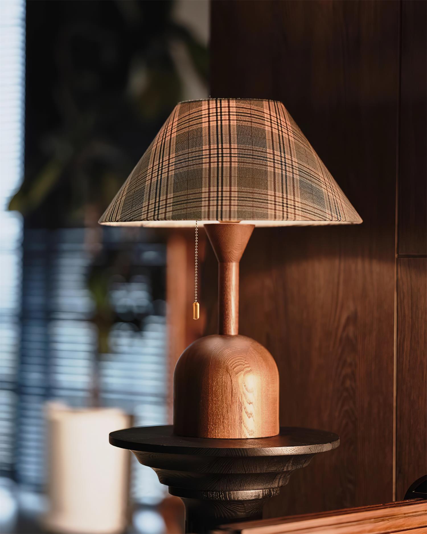 Cabin Table Lamp