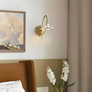 Calla Lily Wall Lamp