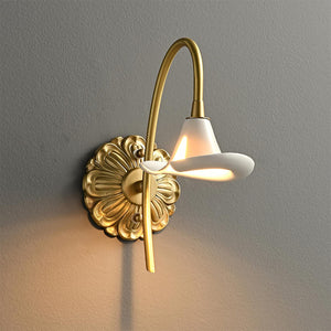 Calla Lily Wall Lamp