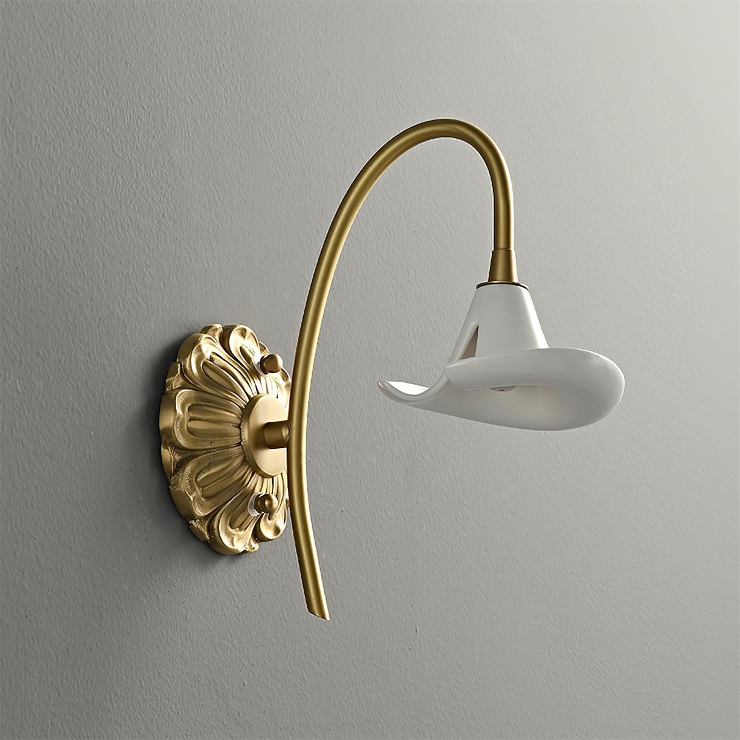 Calla Lily Wall Lamp