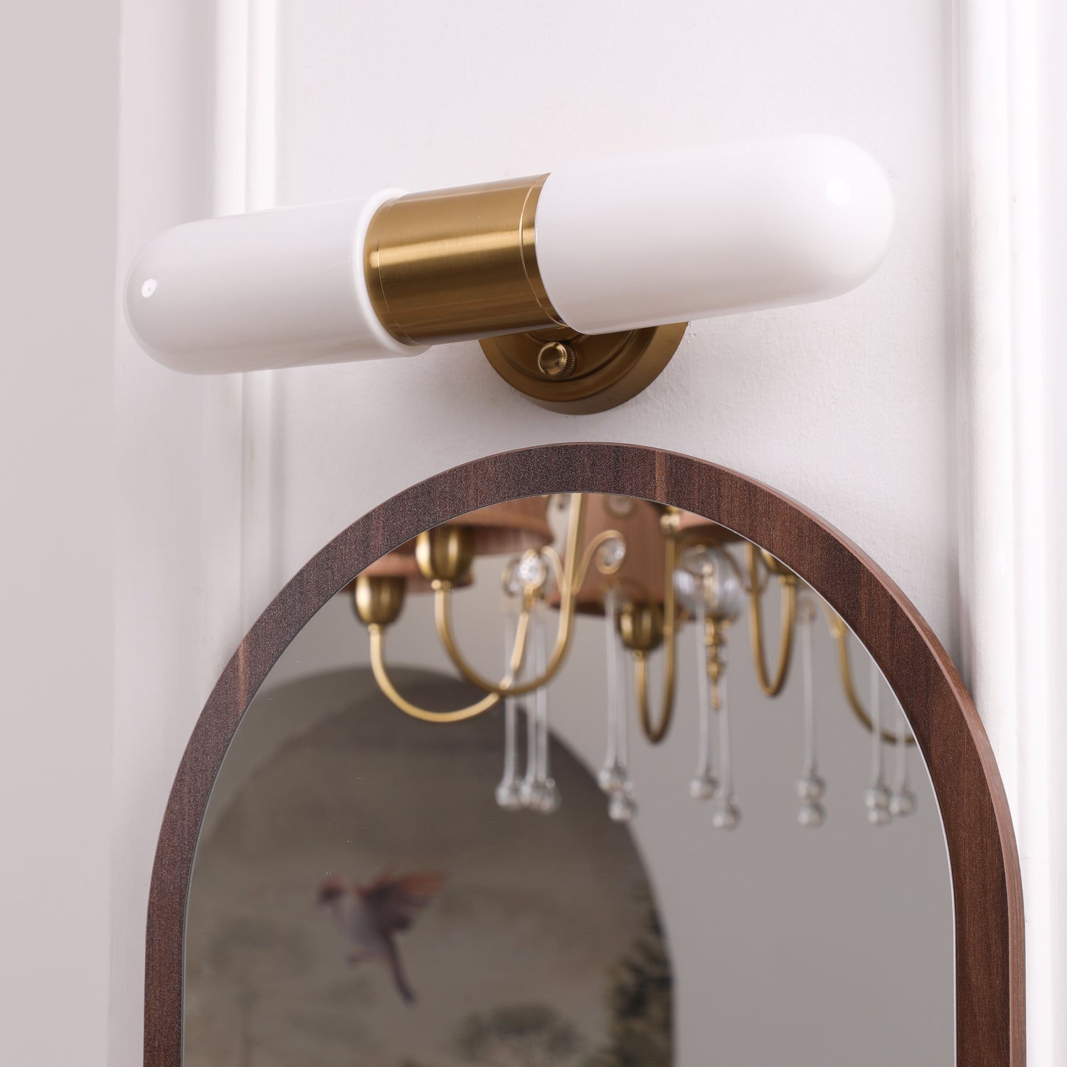 Calvero Wall Lamp