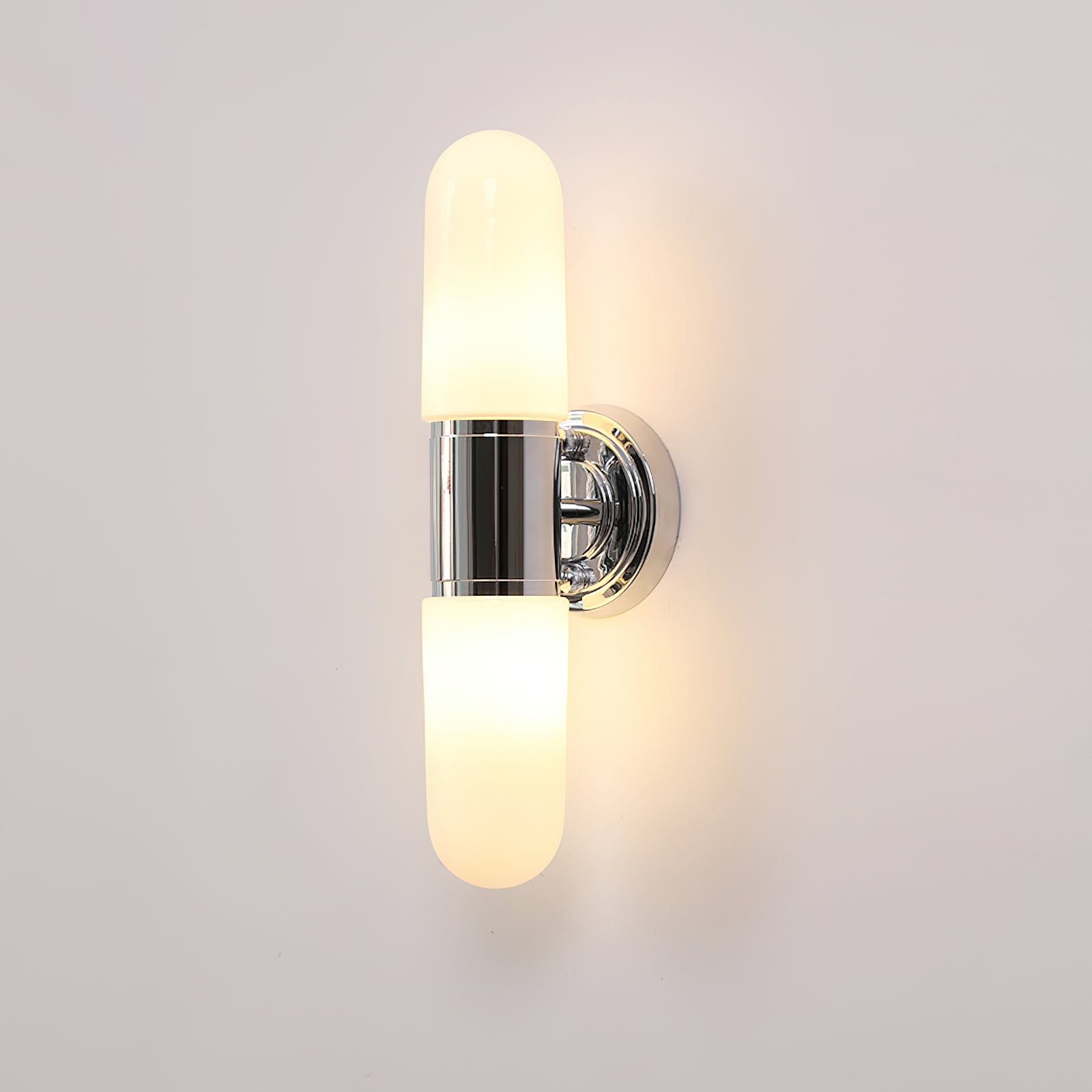 Calvero Wall Lamp