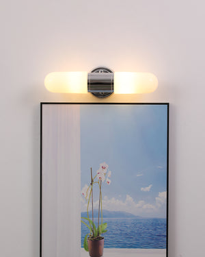 Calvero Wall Lamp