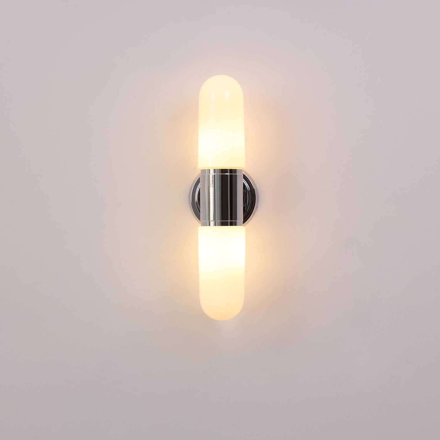 Calvero Wall Lamp