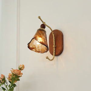 Calyx Wall Lamp