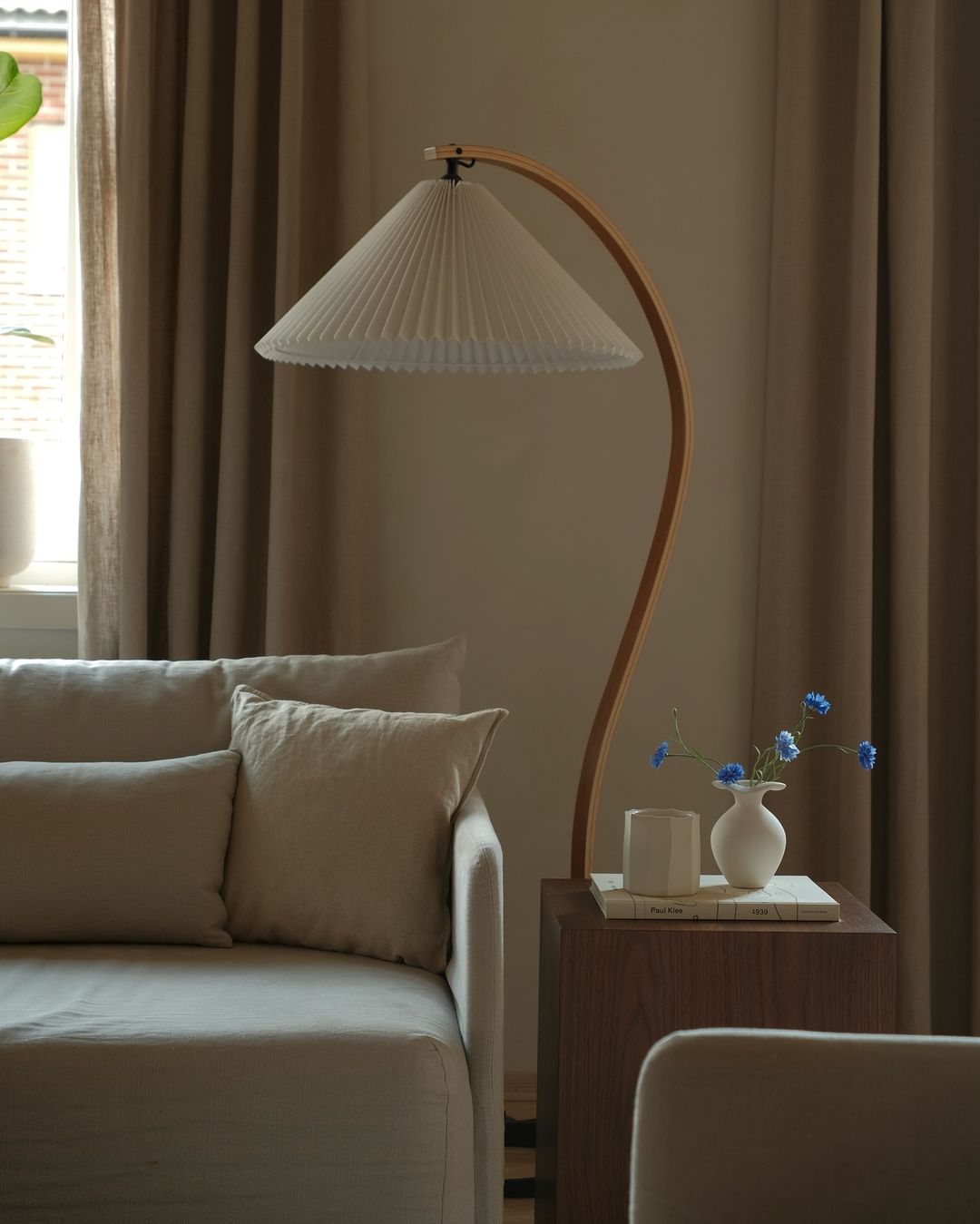 Caprani Floor Lamp