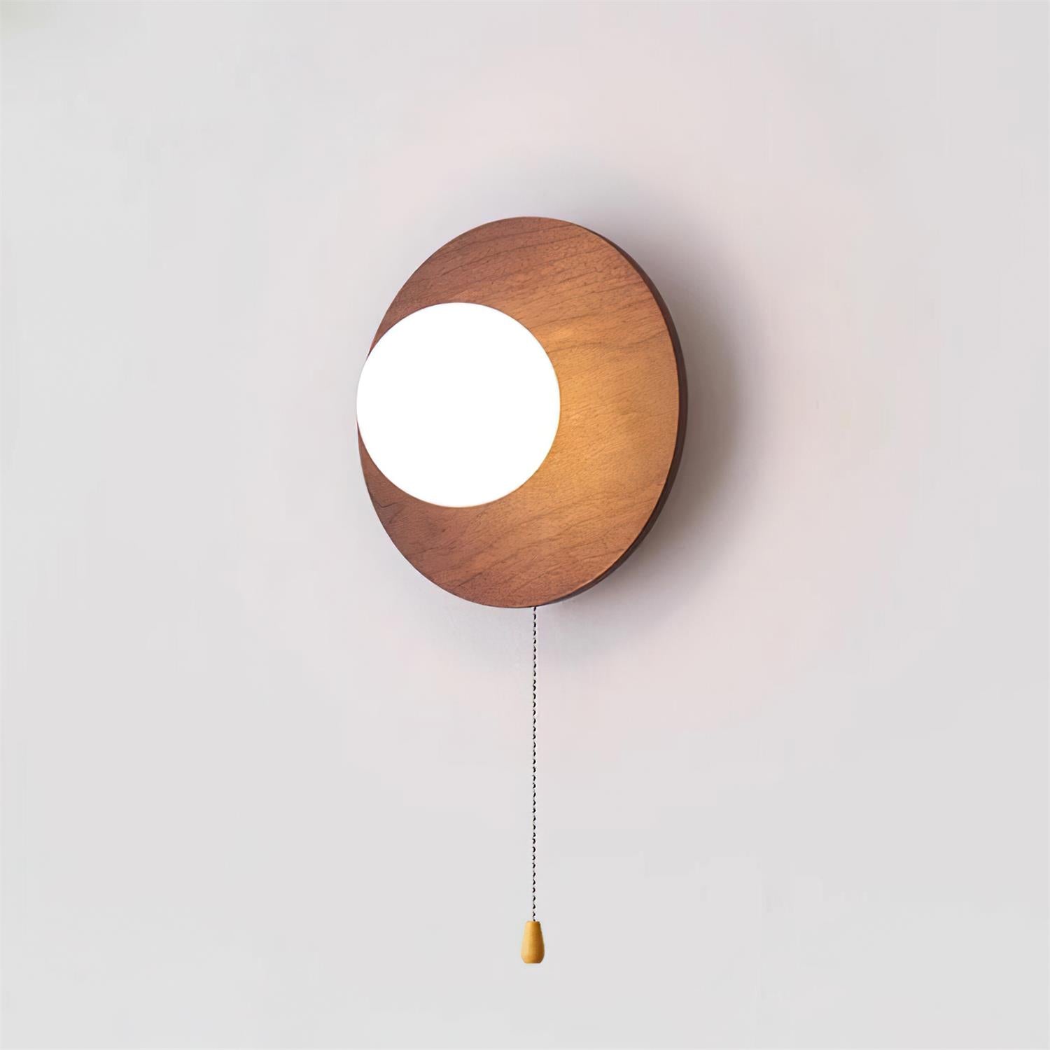 Cara Wood Wall Lamp