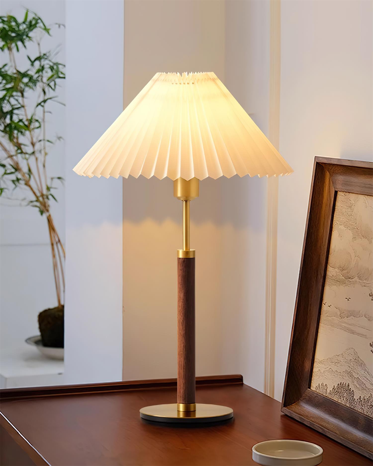 Catelyn Pleated Table Lamp