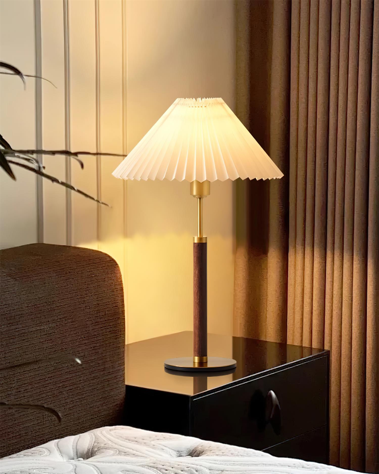 Catelyn Pleated Table Lamp