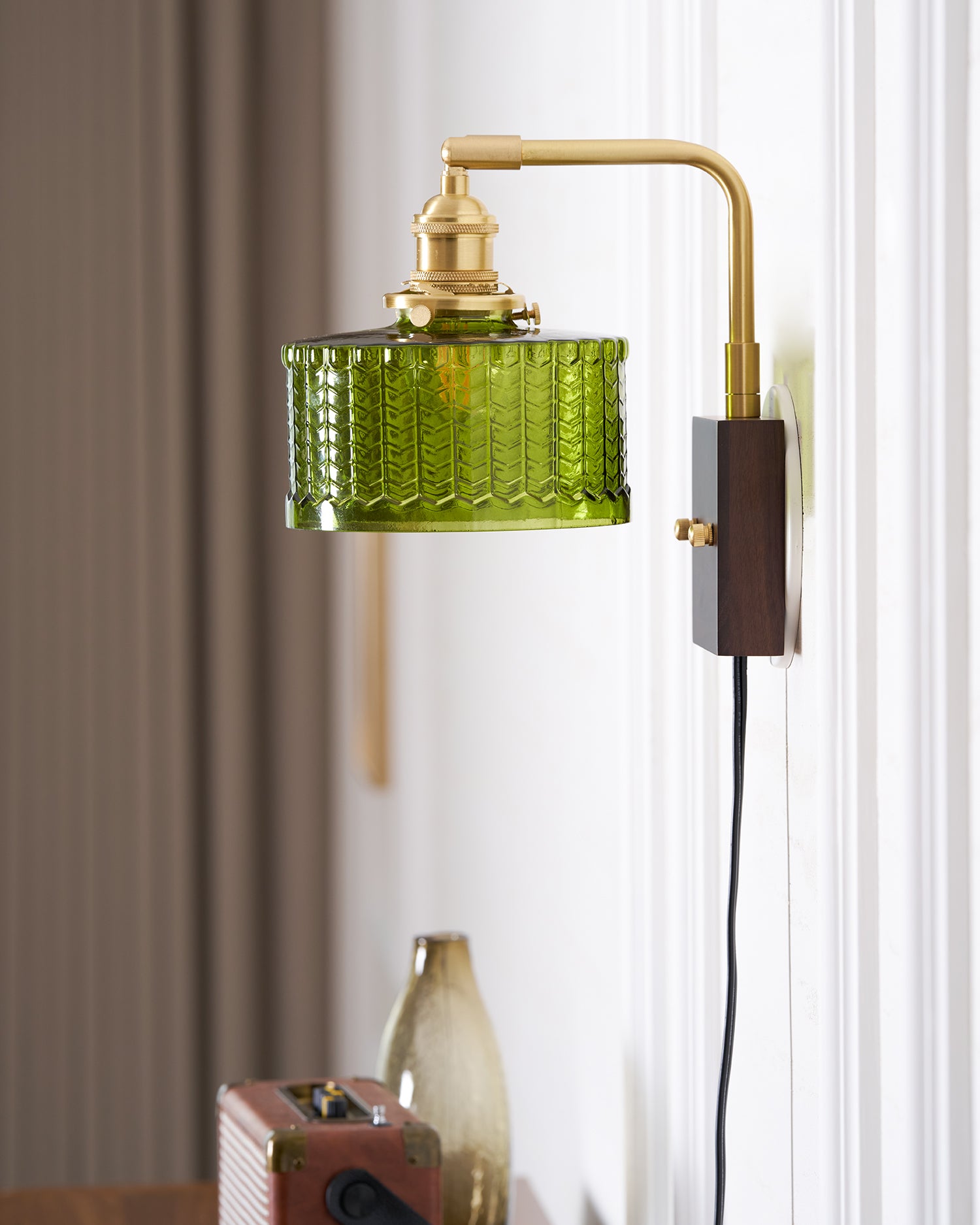 Cavella Plug In Wall Lamp
