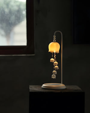 Chyme Charge Table Lamp