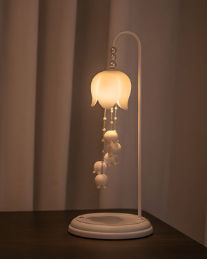 Chyme Charge Table Lamp