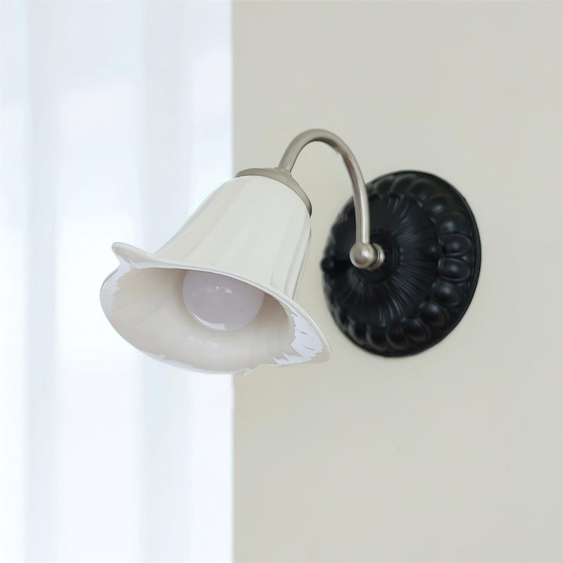 Clarine Wall Lamp – detail 2