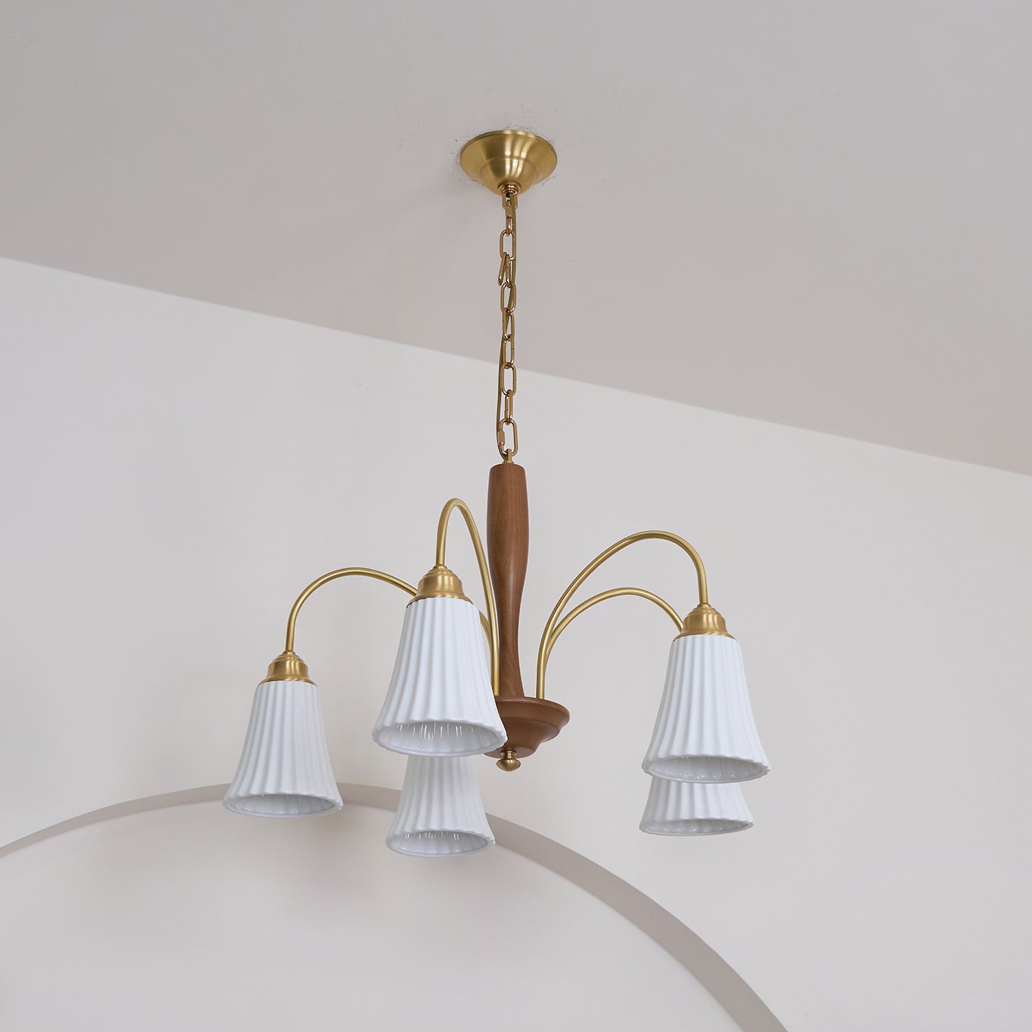 Conia Chandelier