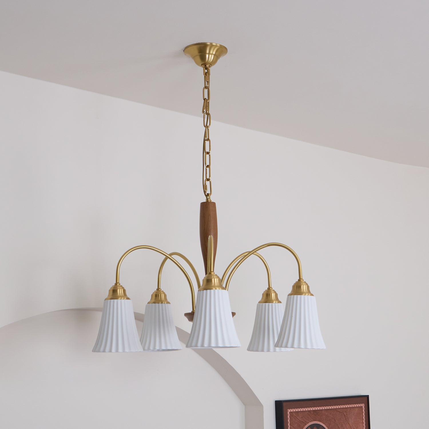 Conia Chandelier