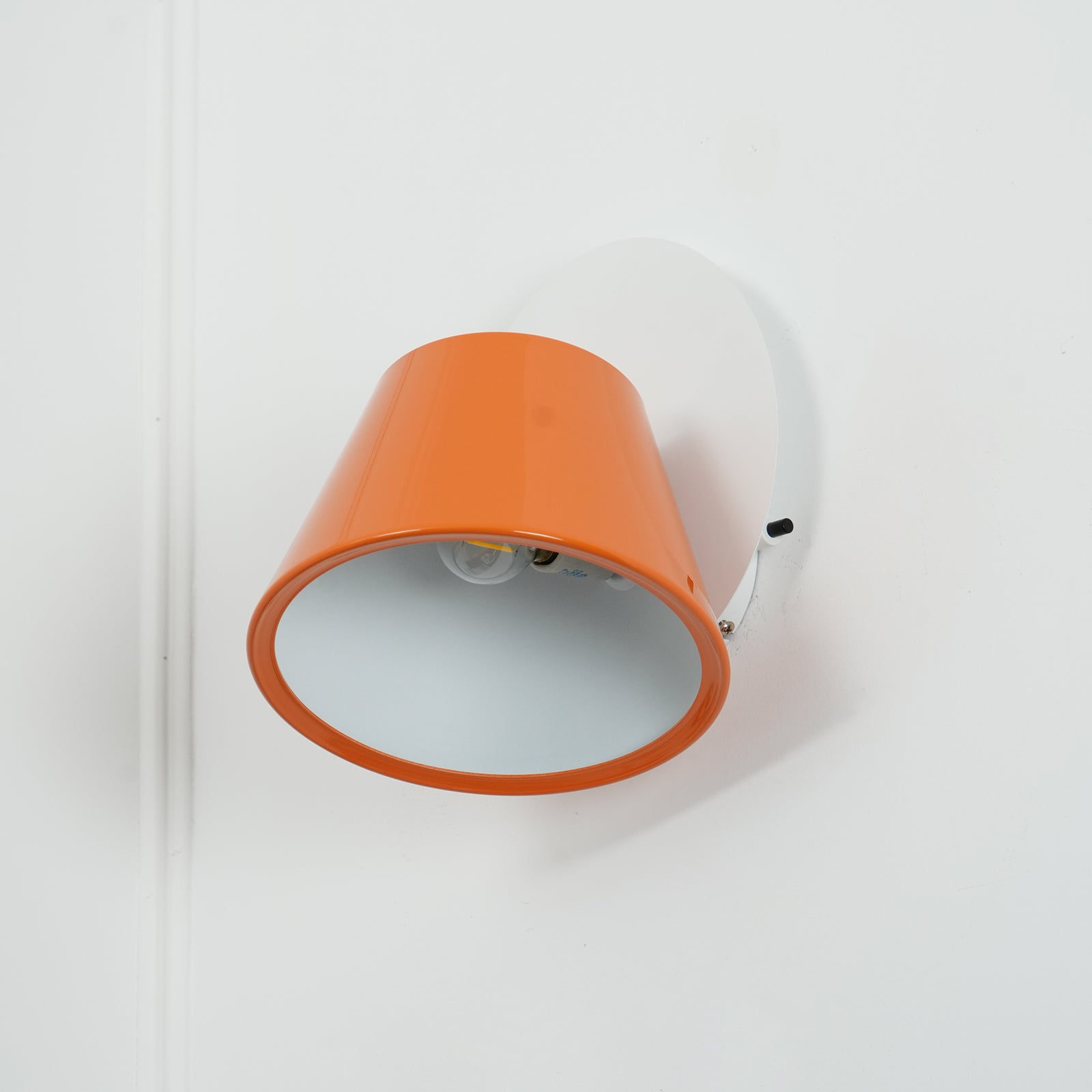 Contra Wall Lamp