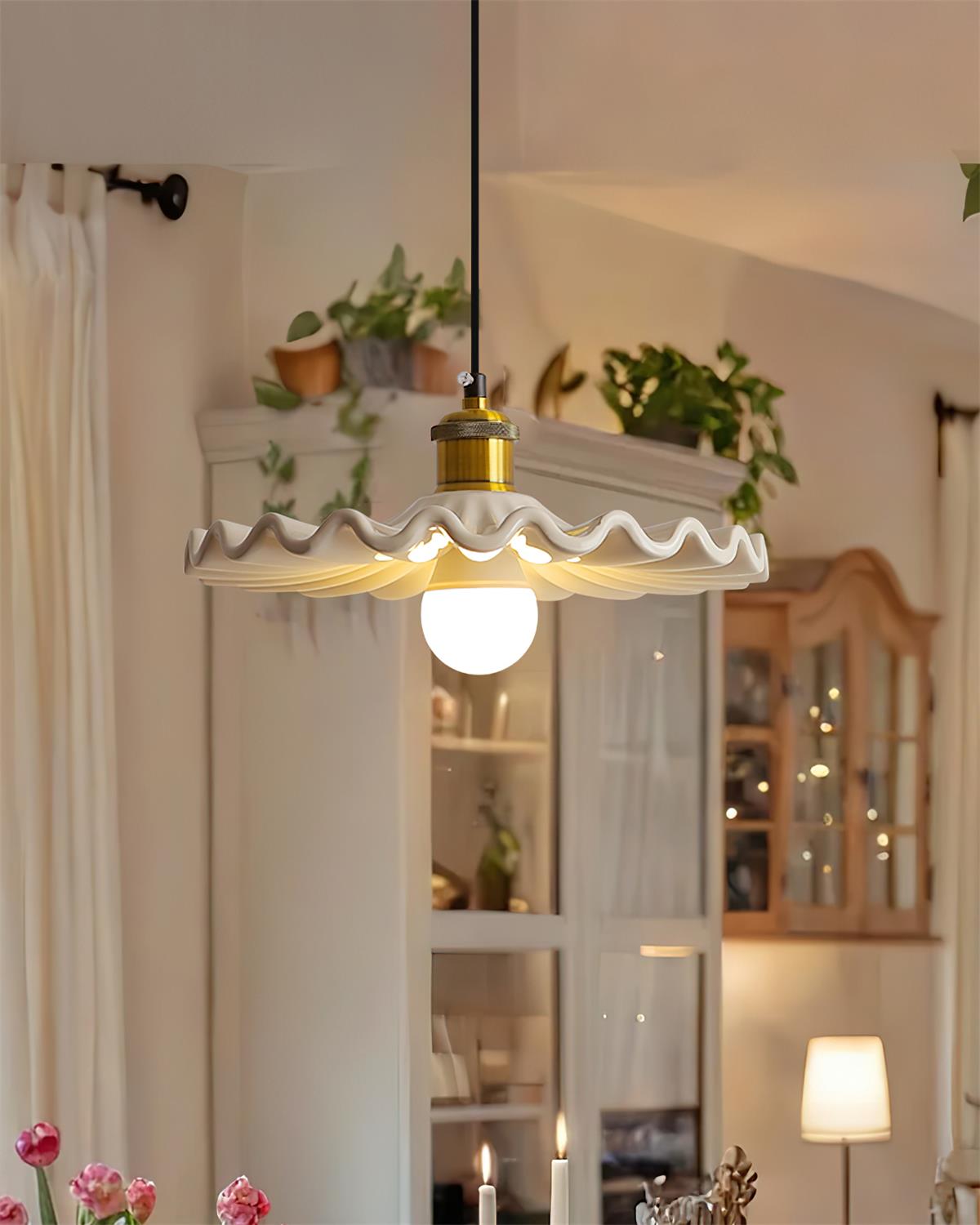 Corolla Pendant Lamp