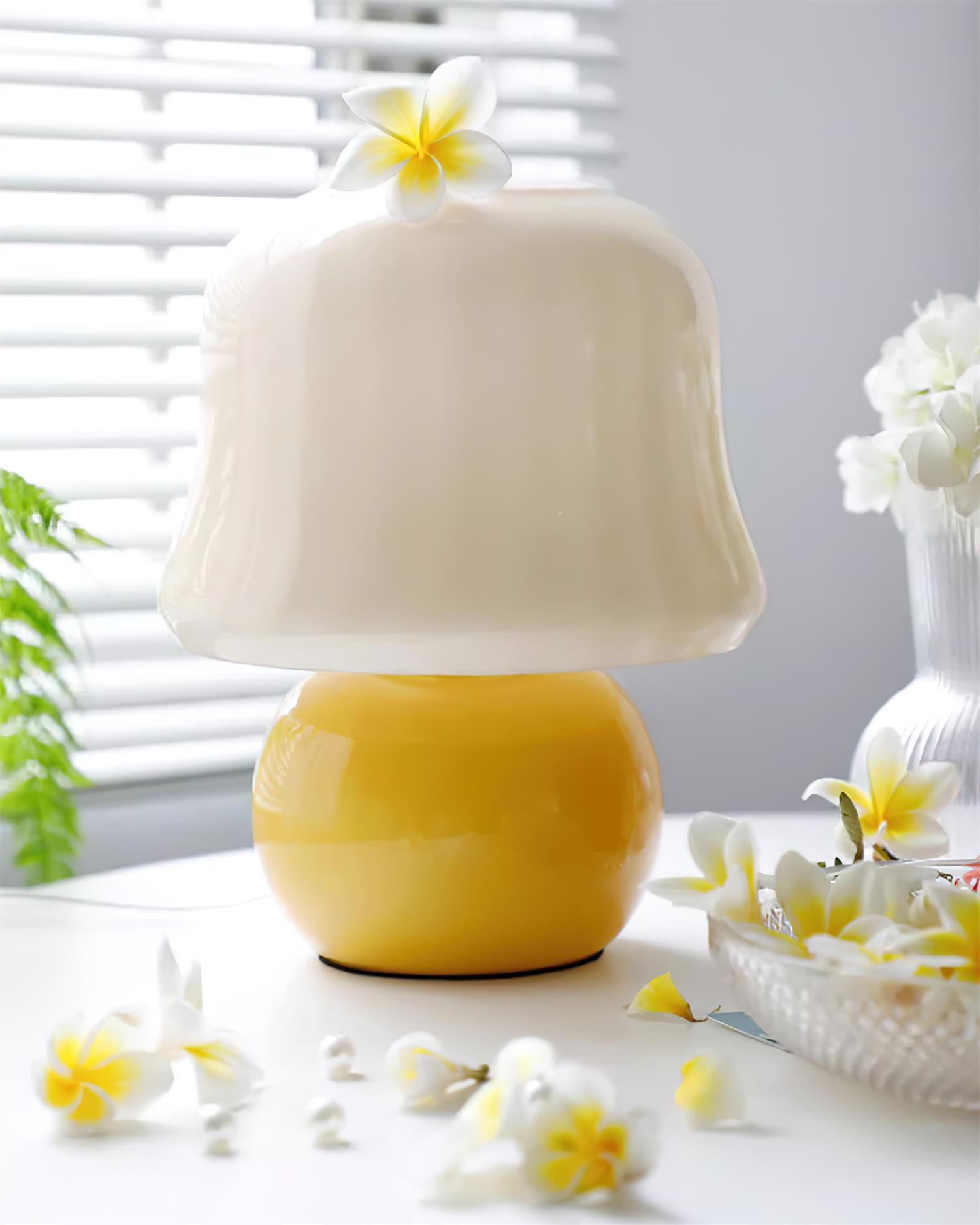 Cream Mushroom Table Lamp