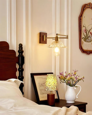 Crescent Wall Lamp