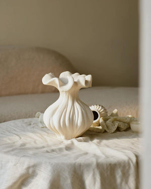 Cressa Sculpted Vase