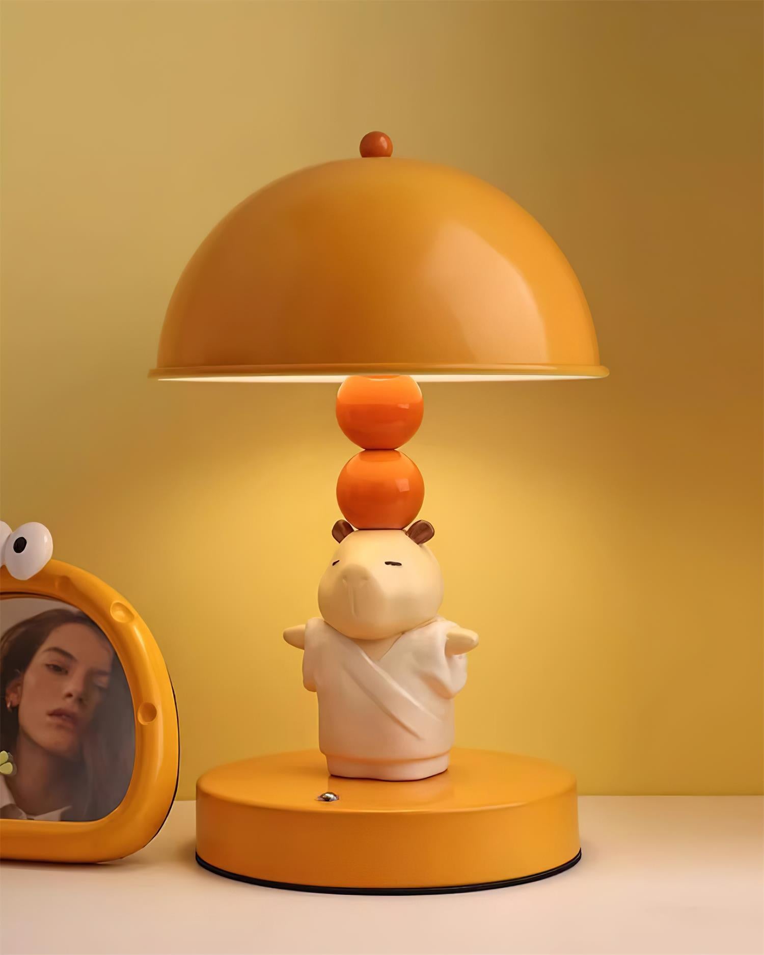 Cute Capibara Table Lamp