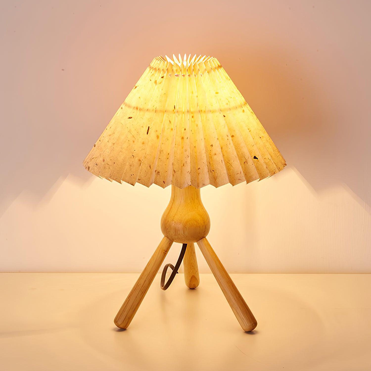 Daro Pleated Table Lamp 9.8″- 12.5″ - Docos