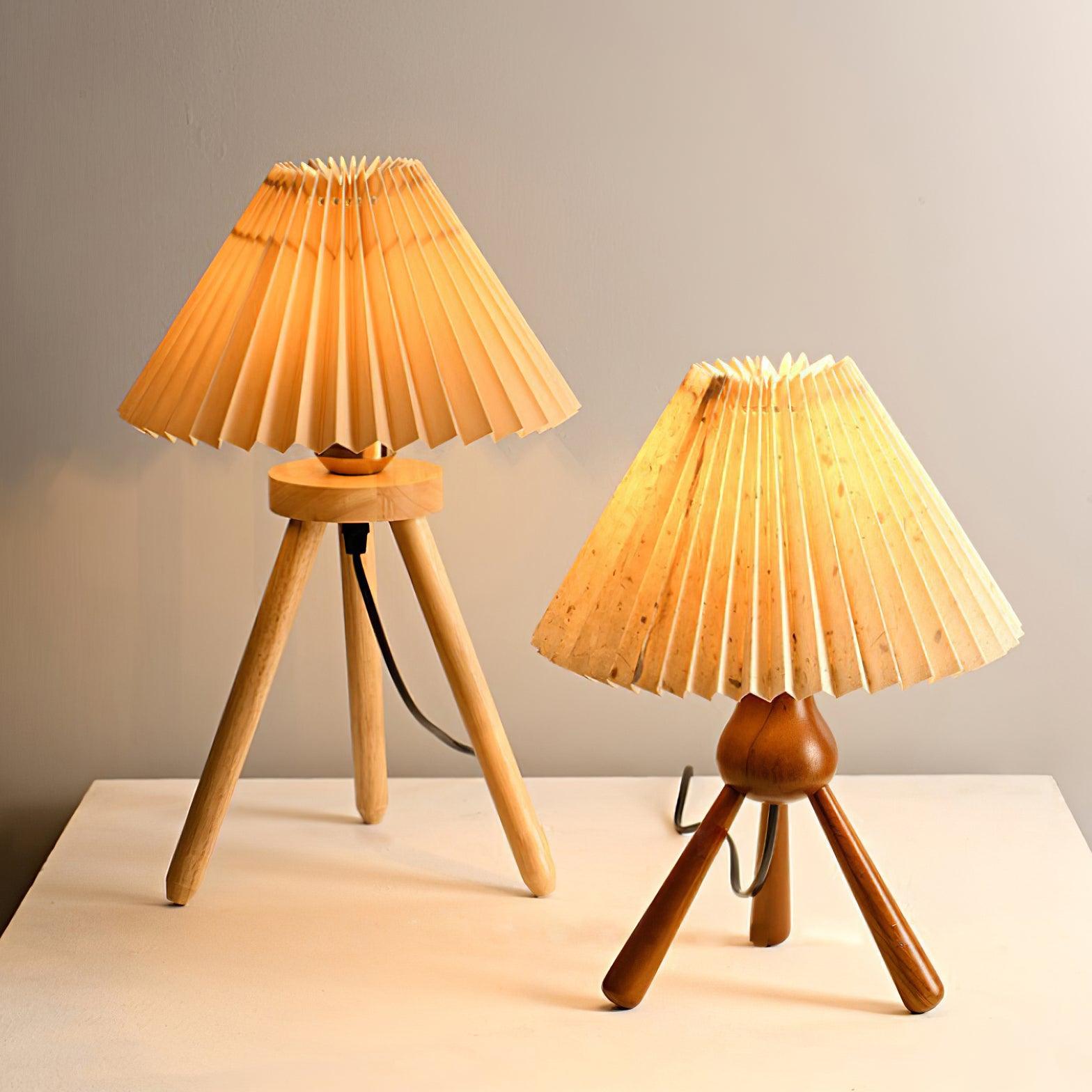 Daro Pleated Table Lamp 9.8″- 12.5″ - Docos