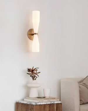 Diora Wall Lamp